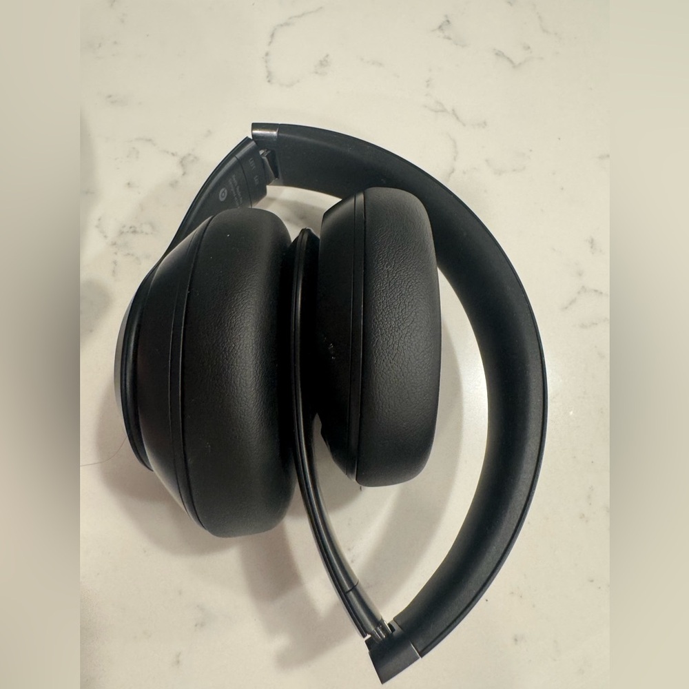 BEATS Studio Pro - Picture 6 of 6
